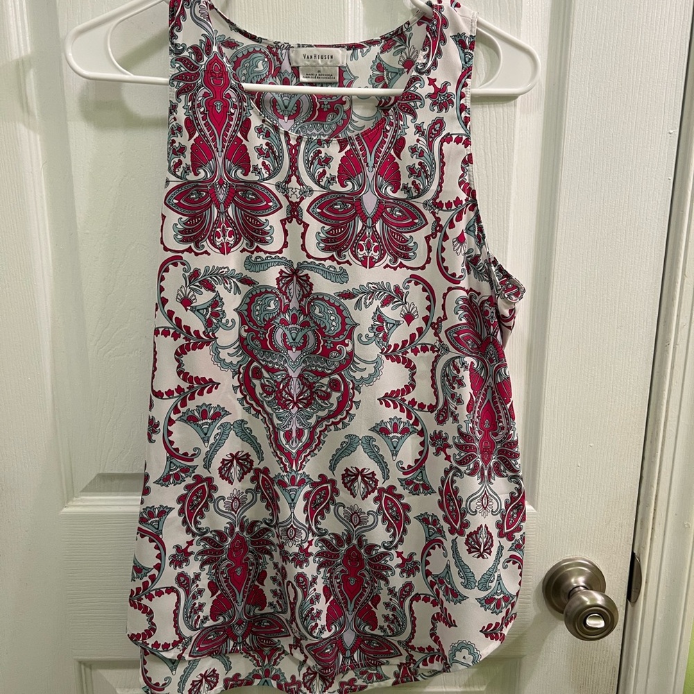 Van Hueseb Paisley Tank Top